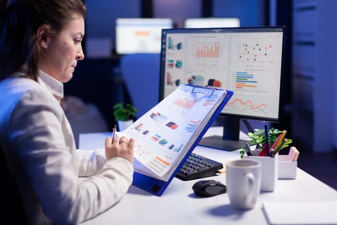 Revolução Digital no Setor de Logística: Otimizando Cadeias de Suprimentos com Marketing Digital 17 dados para o Marketing digital para logística