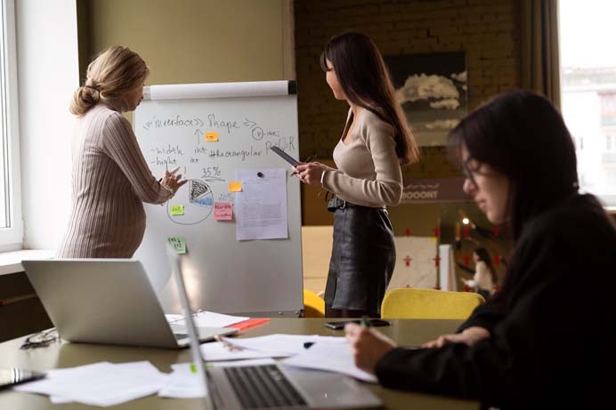Automação de Marketing para Indústrias: Eficiência e Resultados com 5 ferramentas 17 case de automação de marketing para indústrias