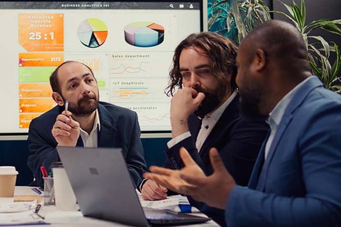 Marketing Digital para Fintechs: Como Acelerar o Crescimento 21 relatórios Marketing Digital para Fintechs
