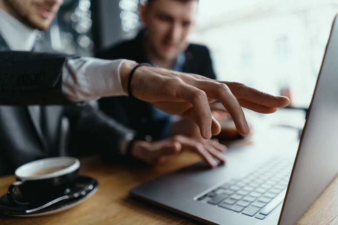 Automação de Marketing para Fintechs: Como Escalar Seus Processos de Captação de Clientes 21 remarketing automação de marketing para fintechs
